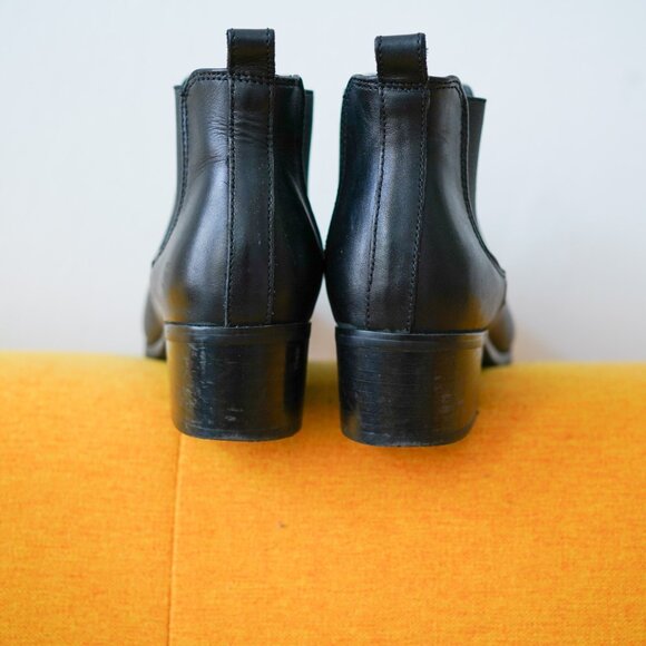 Blondo Waterproof Black Ankle Boot - Pointed - Picture 6 of 7